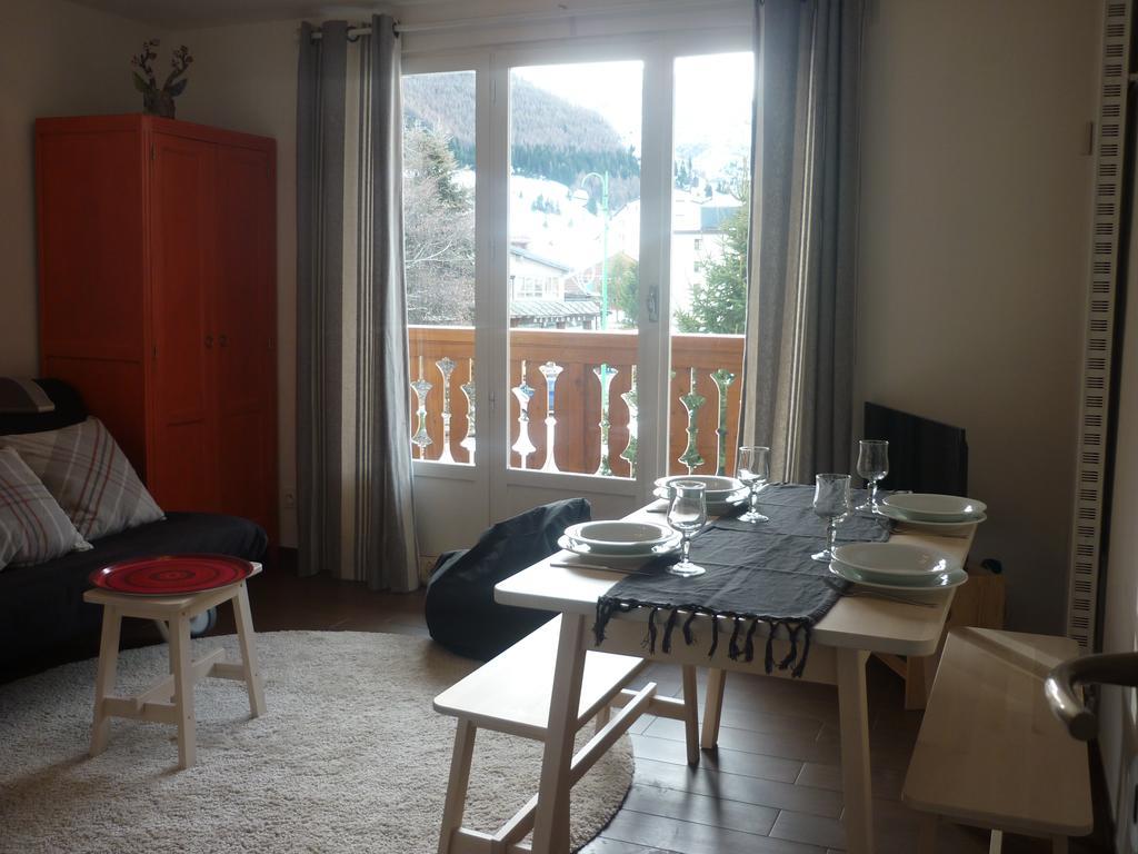 Les Myosotis Apartment Лес дьо Алпс Екстериор снимка