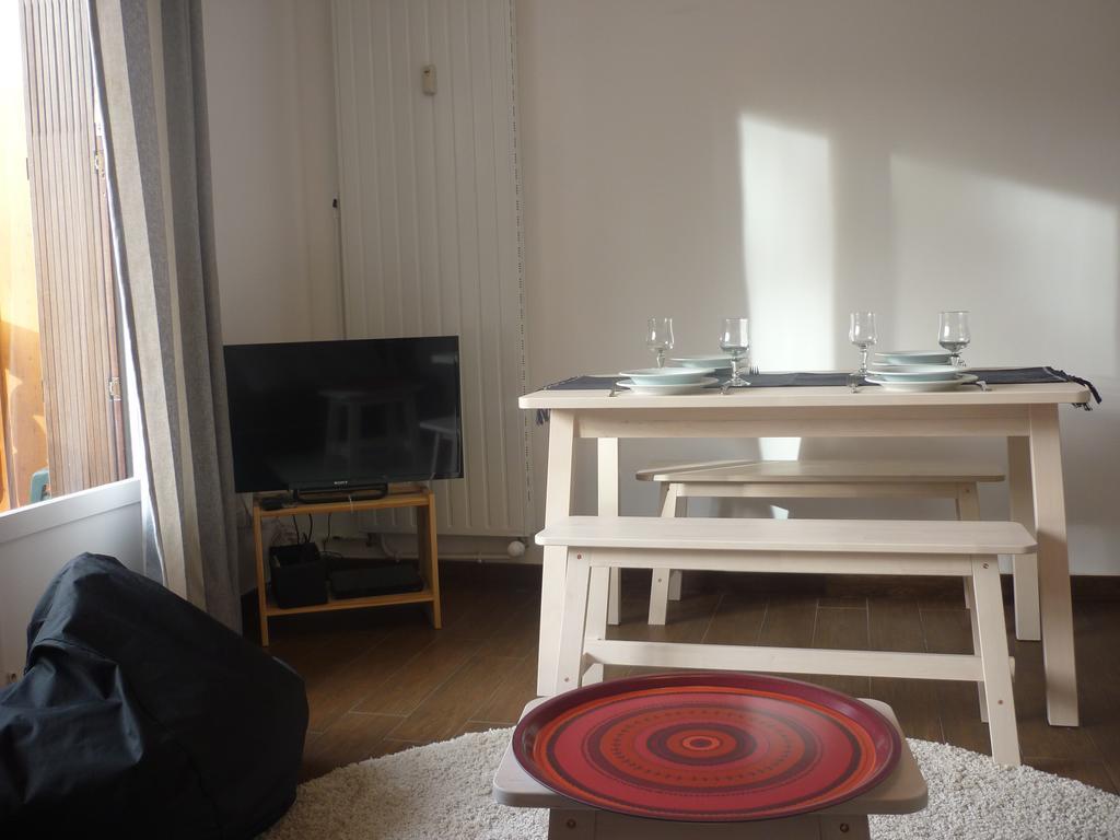Les Myosotis Apartment Лес дьо Алпс Екстериор снимка